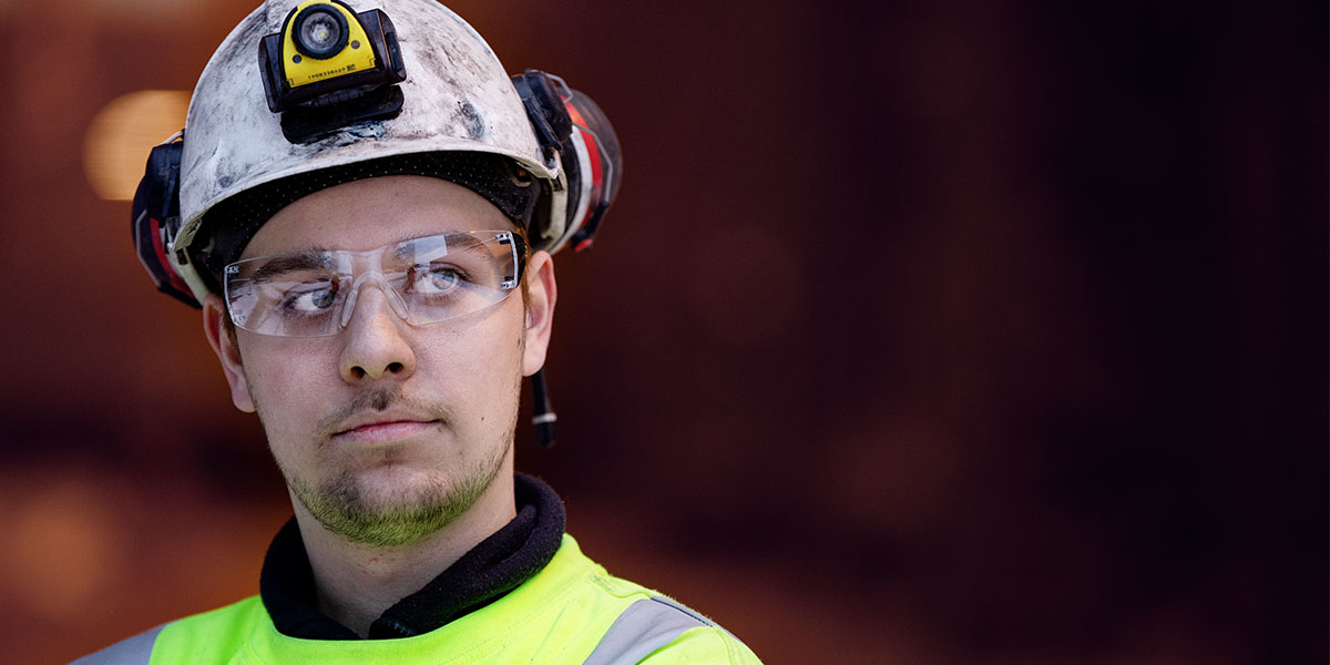 61f046a9fc14067dd1231a44_Mathias-sak